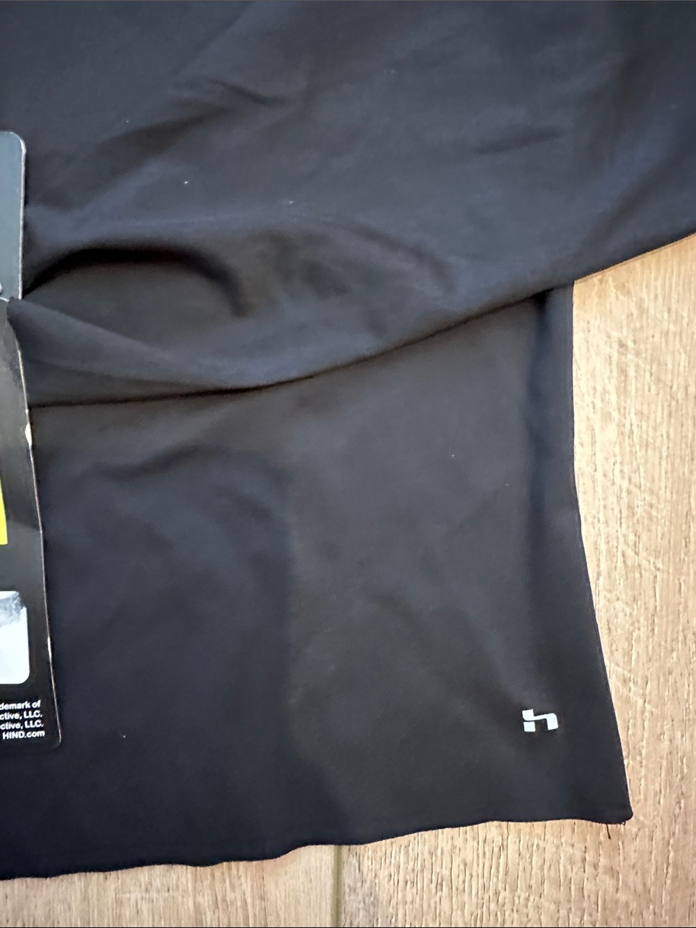 Hind Black Long Sleeve Crew Neck Performance Top - Picture 5 of 8